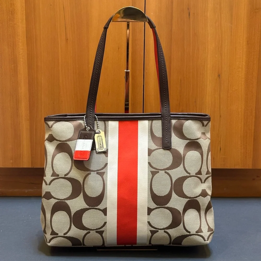 Coach Brown and Red Signature Fall Tote Bag NWOT + leather and metal tags - Picture 2 of 12